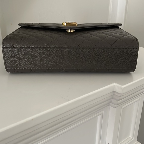 SOLD Saint Laurent YSL Triquilt Envelope Bag Medium - Picture 5 of 12